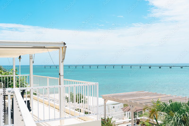 瀬長島ウミカジテラス